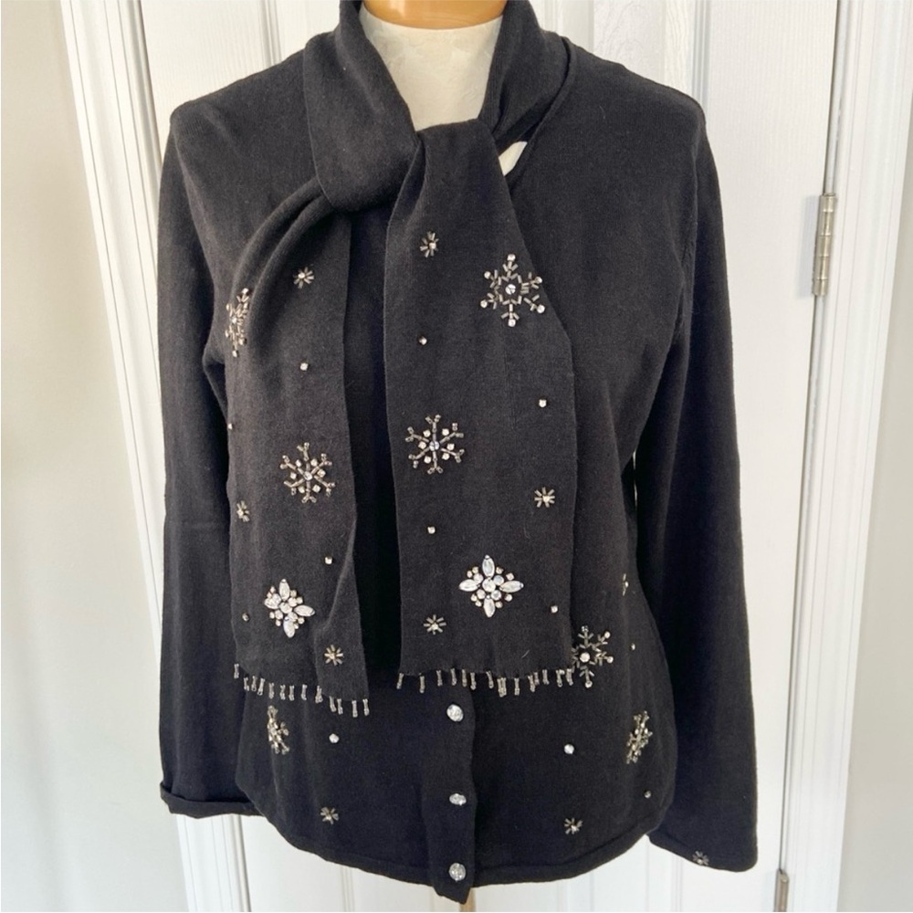 Tiara International Christmas Collection Sweater Beaded Snowflakes with Scarf XL